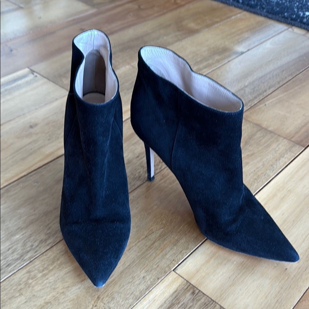 Gianvito Rossi suede ankle boots